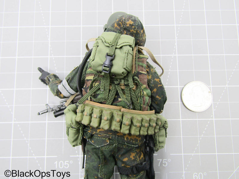 Load image into Gallery viewer, 1/12 Russian Male Dressed Body w/Gear (Crazy Figure)
