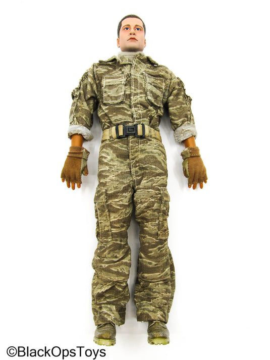 Hot Toys USMC Sniper Male Base Body w/Head Sculpt & Uniform Set