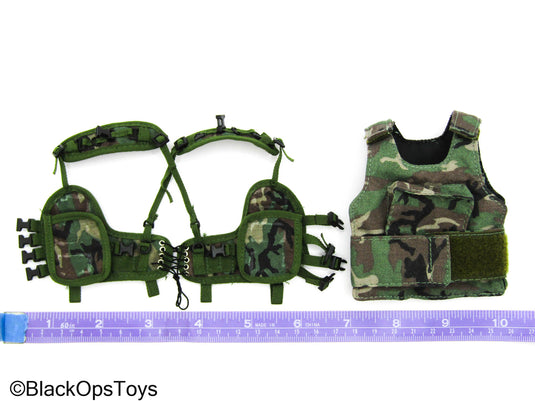 Woodland Camo Plate Carrier w/Combat Vest