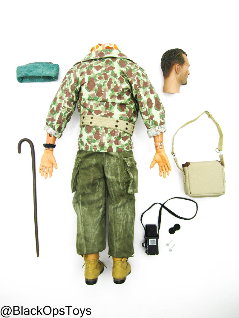 Load image into Gallery viewer, Bam 1/6 WWII Photographer Male Dressed Base Body (Dragon)
