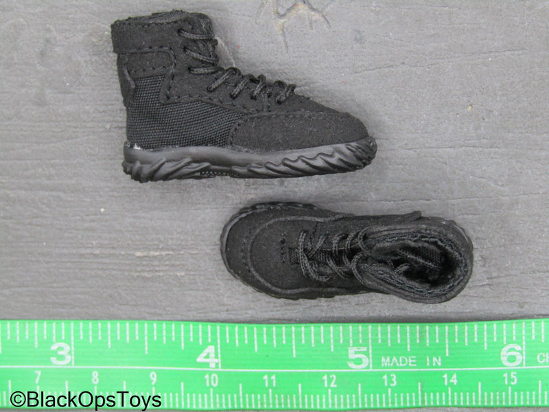 Load image into Gallery viewer, Armed Schoolgirl (A) - Black Female Combat Boots (Foot Type)
