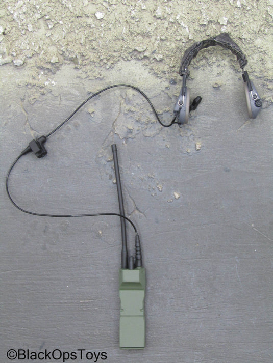 Armed Schoolgirl (A) - Radio w/Cat Ear Headset