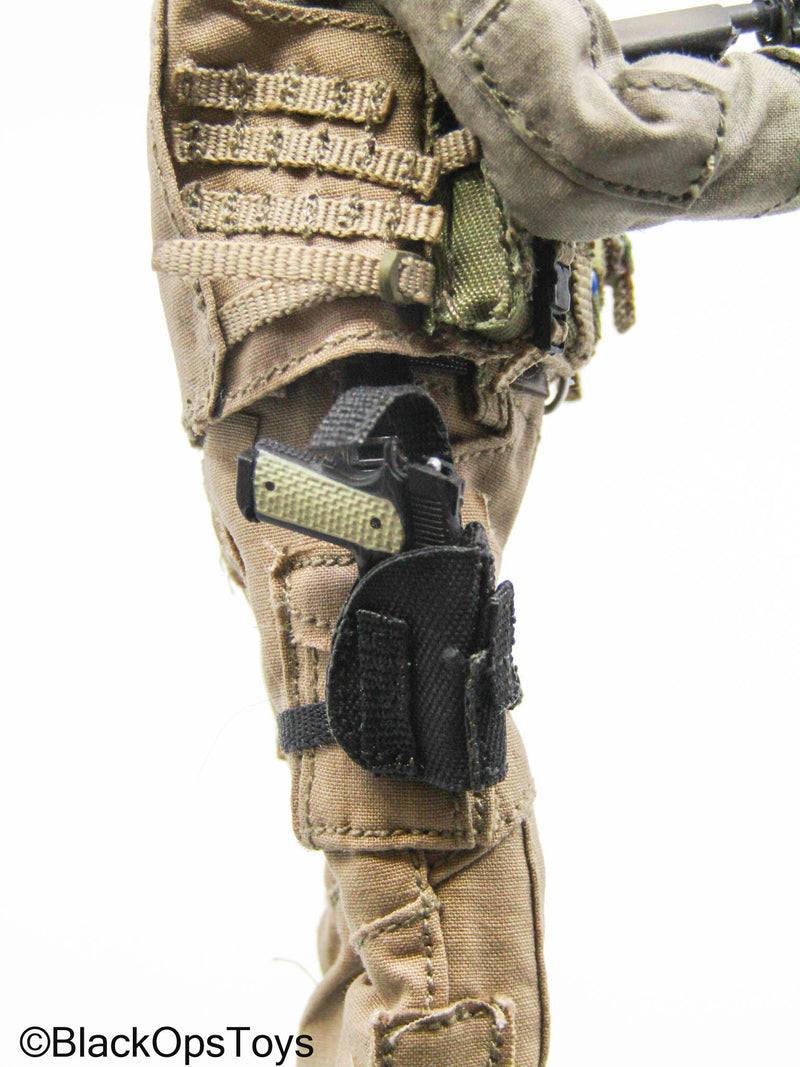 Load image into Gallery viewer, 1/12 DEVGRU Red Team Male Full Dressed Body w/Weapon &amp; Gear Set
