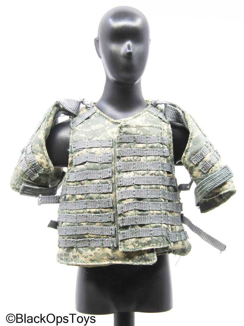 Load image into Gallery viewer, UCP MOLLE Body Armor w/Deltoid Protectors (BBI)
