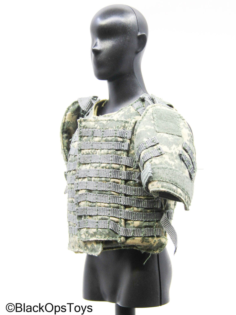 Load image into Gallery viewer, UCP MOLLE Body Armor w/Deltoid Protectors (BBI)
