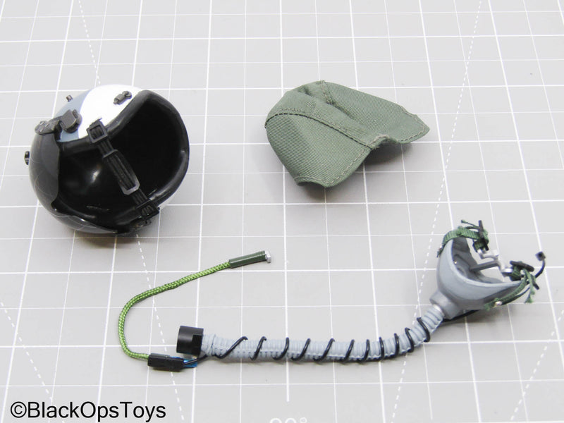 Load image into Gallery viewer, White &amp; Blue Aviator Helmet w/ OD Green Skull Cap &amp; Oxygen Mask
