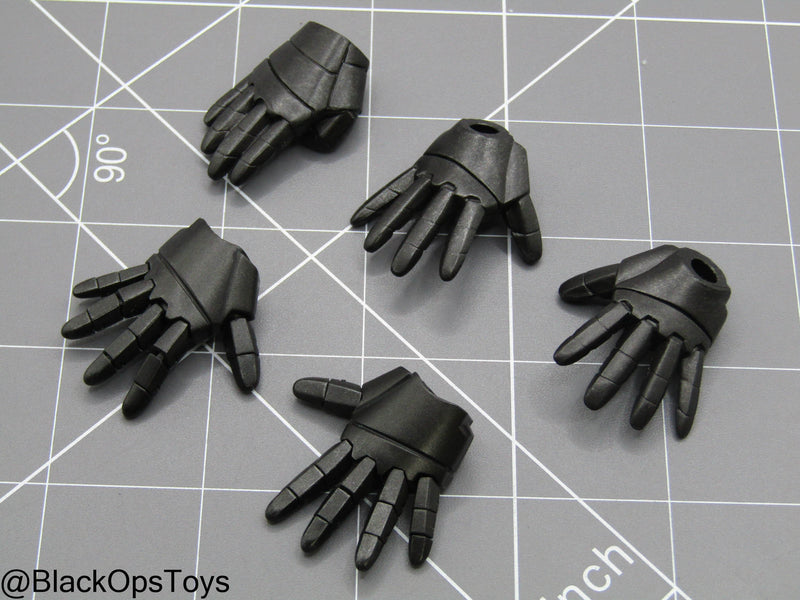 Load image into Gallery viewer, Iron Man - Hand Set w/Moveable Fingers (READ DESC)
