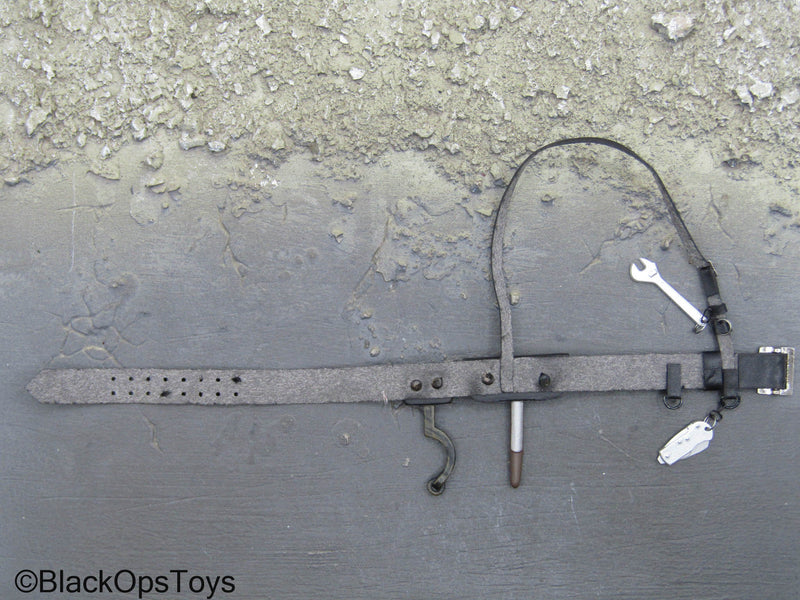 Load image into Gallery viewer, Mad Max - Black Leather Like Belt w/Tools
