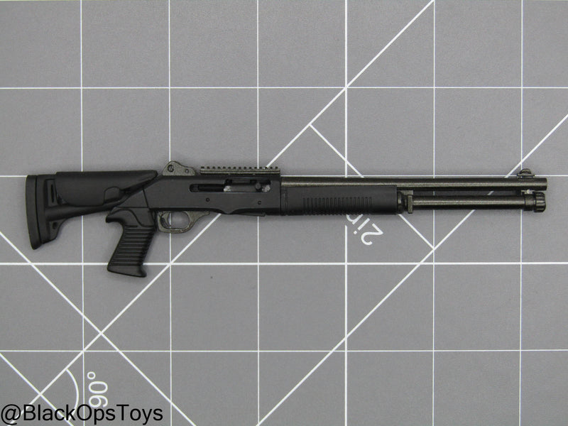 Load image into Gallery viewer, Black Benelli M4 Shotgun

