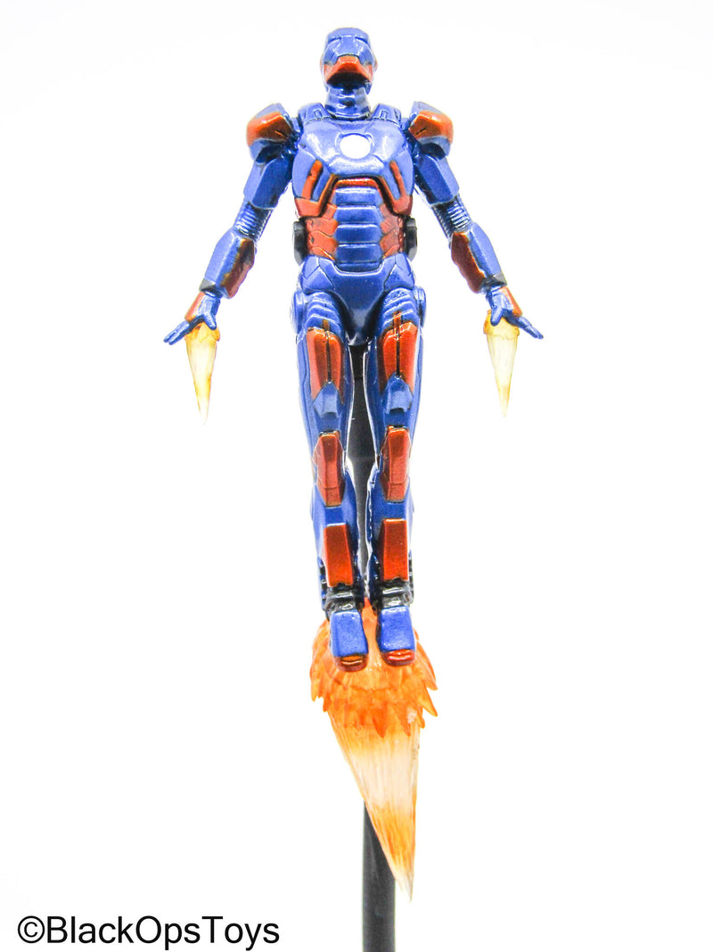 Load image into Gallery viewer, Iron Man Mark XXVII Disco Armor w/Stand (Hot Toys) (READ DESC)
