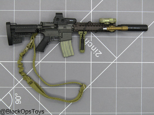 Custom M4 Rifle w/Attachment Set