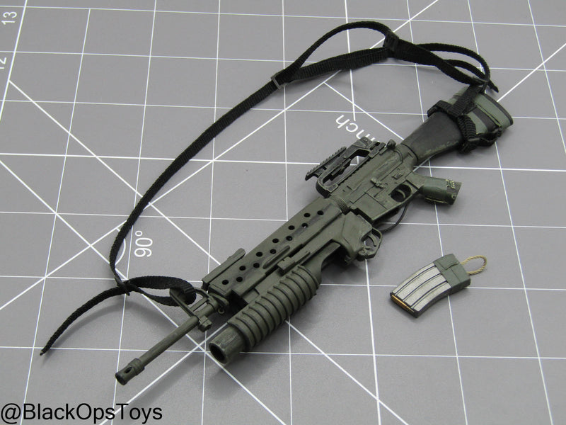 Load image into Gallery viewer, Custom M16 Rifle w/M203 Grenade Launcher (Hot Toys)
