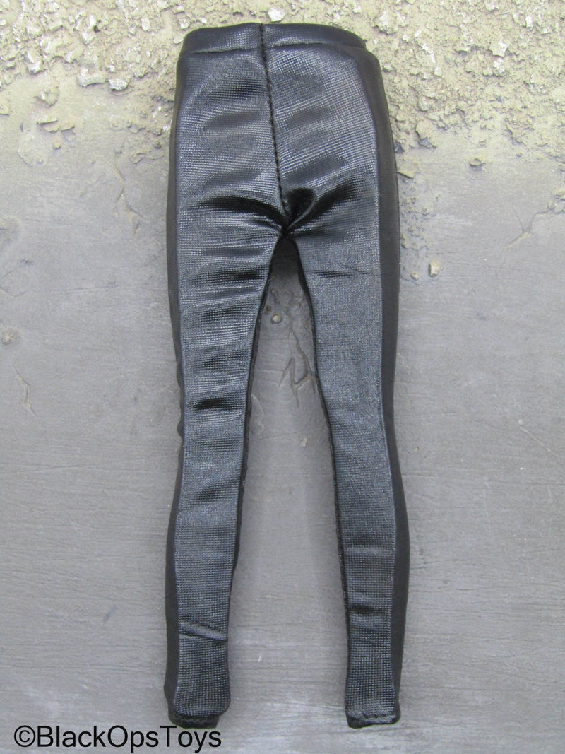 Load image into Gallery viewer, Scratch &amp; Dent (READ DESC) - Female Black Leather Like Pants
