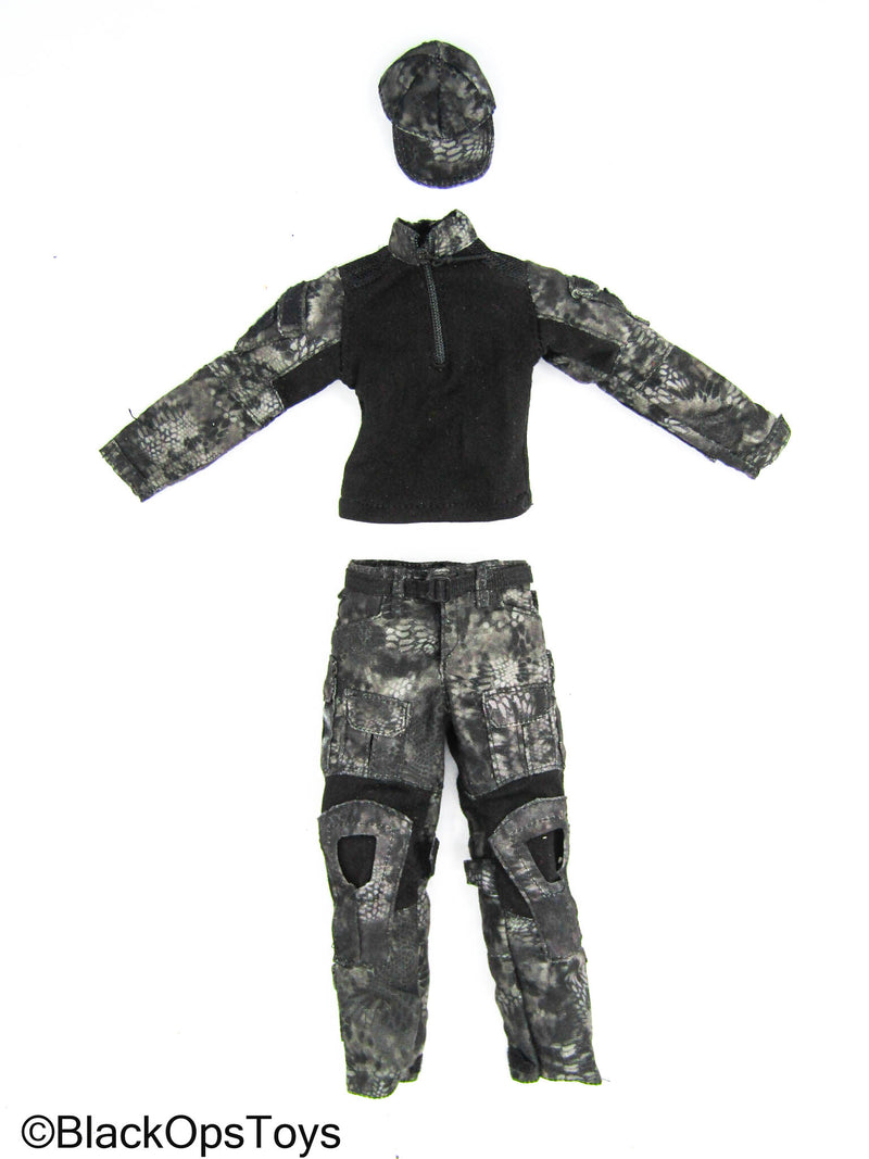 Load image into Gallery viewer, Scratch &amp; Dent (READ DESC) - Kryptek Typhon Camo Uniform Set

