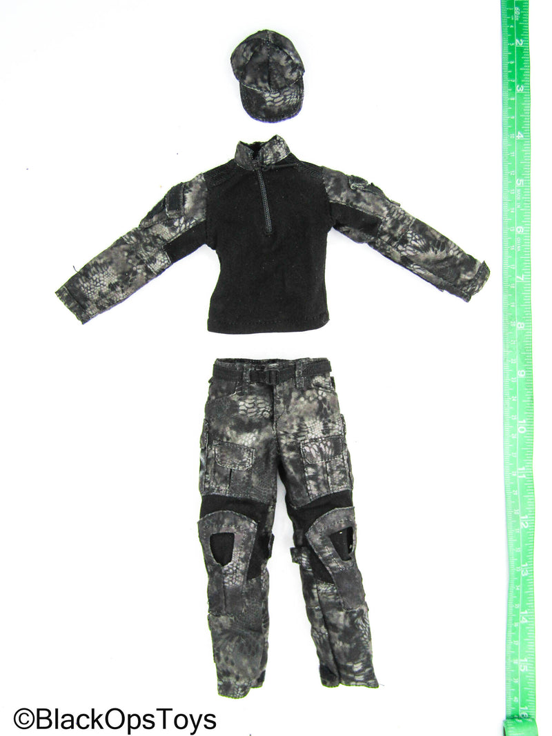 Load image into Gallery viewer, Scratch &amp; Dent (READ DESC) - Kryptek Typhon Camo Uniform Set
