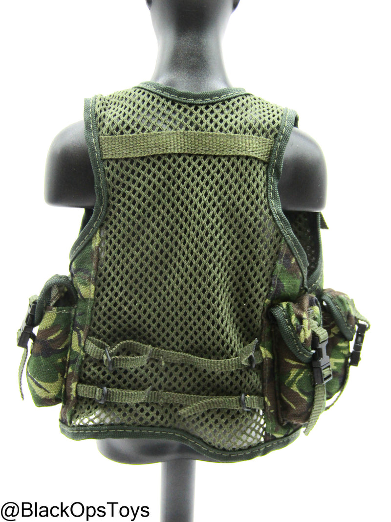 Load image into Gallery viewer, Bam 1/6 British Survival Vest (Hot Toys)

