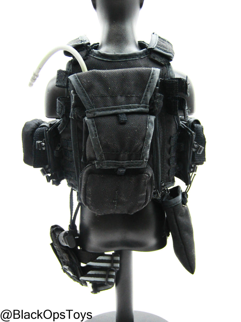 Load image into Gallery viewer, Bam 1/6 Black Battle Ready Plate Carrier w/Belt Set (ACE)
