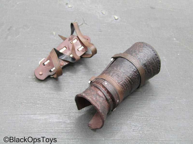 Load image into Gallery viewer, Scratch &amp; Dent (READ DESC) - Brown Gauntlet (Broken Blade)
