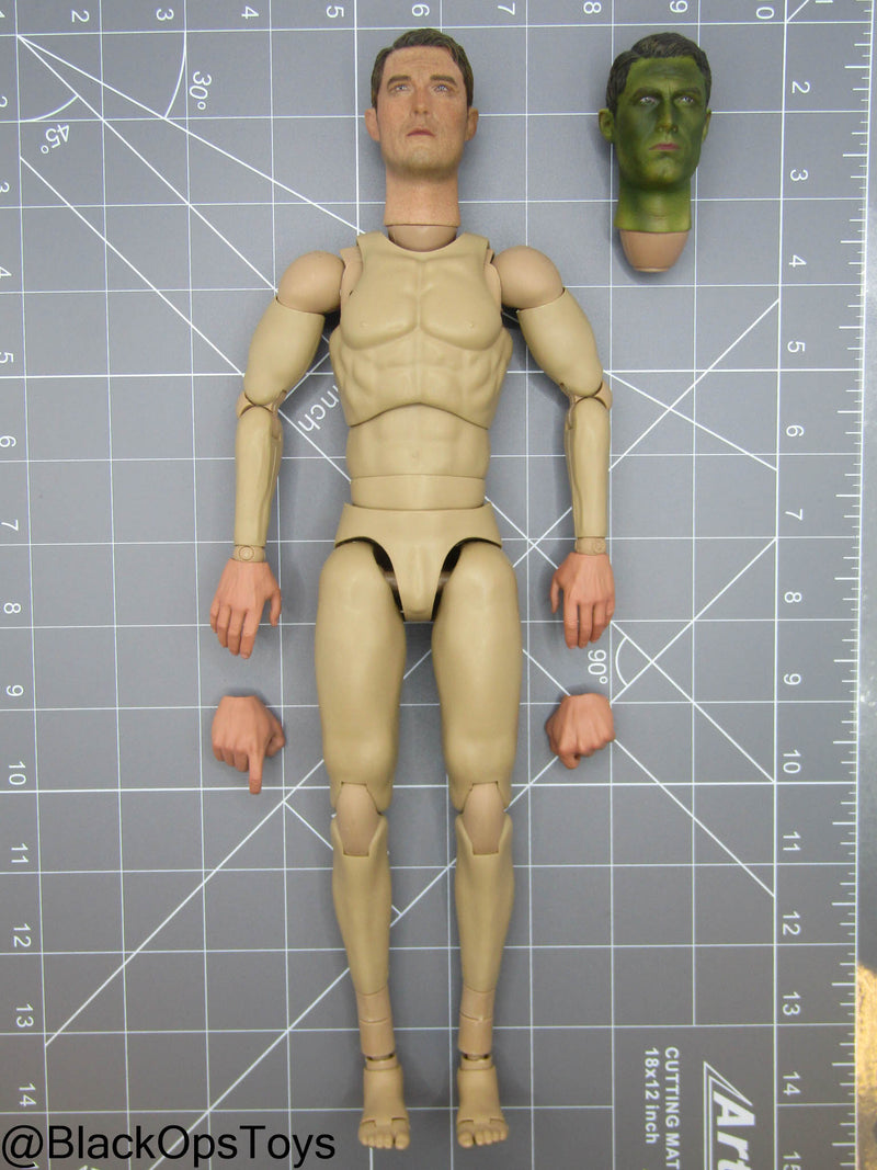 Load image into Gallery viewer, Vietnam - US Seal Point Man - Male Base Body w/Camo Headsculpt
