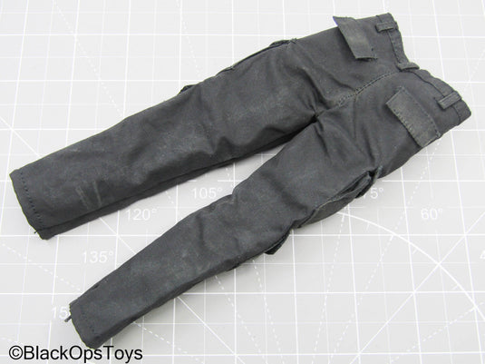 Black Cargo Pants