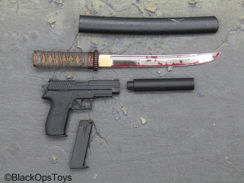 Load image into Gallery viewer, Scratch &amp; Dent (READ DESC) - P226 Pistol w/Bloody Tanto Knife
