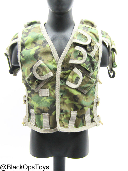 Vietnam - US Seal Point Man - Woodland Camo Survival Vest
