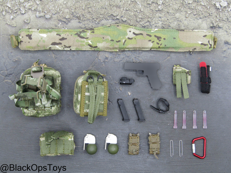 Load image into Gallery viewer, SOBR - Version S - Battle Belt w/Pistol, Gear, &amp; Pouch Set
