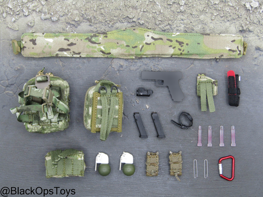 SOBR - Version S - Battle Belt w/Pistol, Gear, & Pouch Set