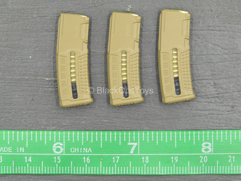 Load image into Gallery viewer, Doom&#39;s Day Kit - Tan 5.56 30 Round AR Magazines (x3)
