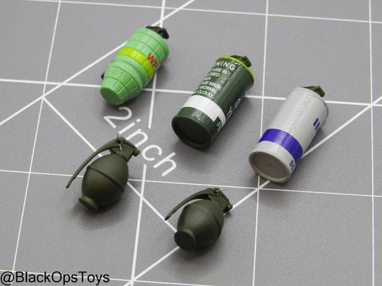 Vietnam - US Seal Point Man - Metal Grenade Set