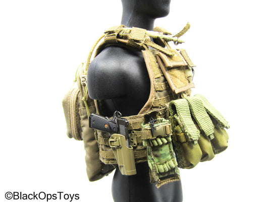Plate Carrier Vest w/Black Pistol & Holster (DAM Toys)
