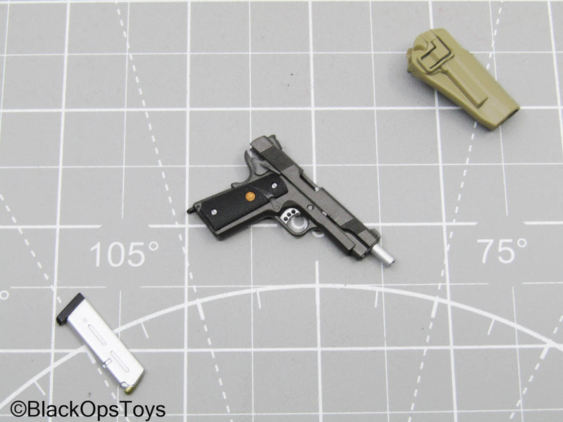 Load image into Gallery viewer, Plate Carrier Vest w/Black Pistol &amp; Holster (DAM Toys)
