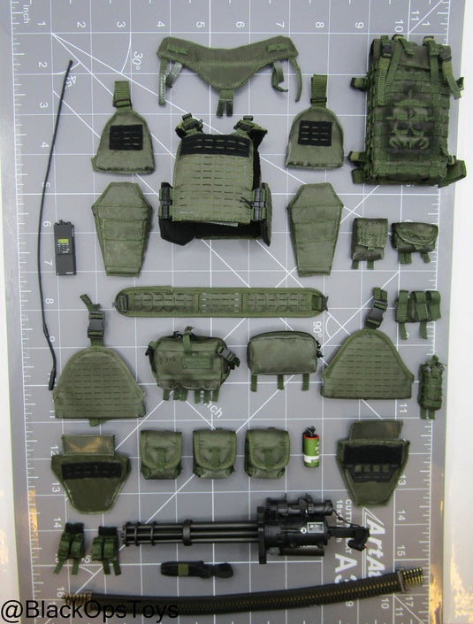 Enforcer Corps - Yuri - MOLLE Plate Carrier w/Mini Gun & Gear Set