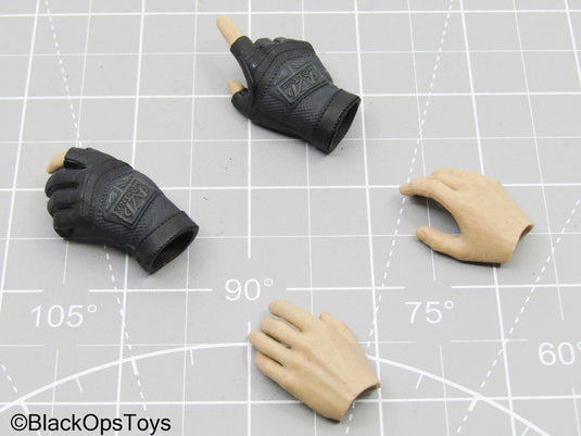 Gloved Hands & Reg. Hand Set (x4)