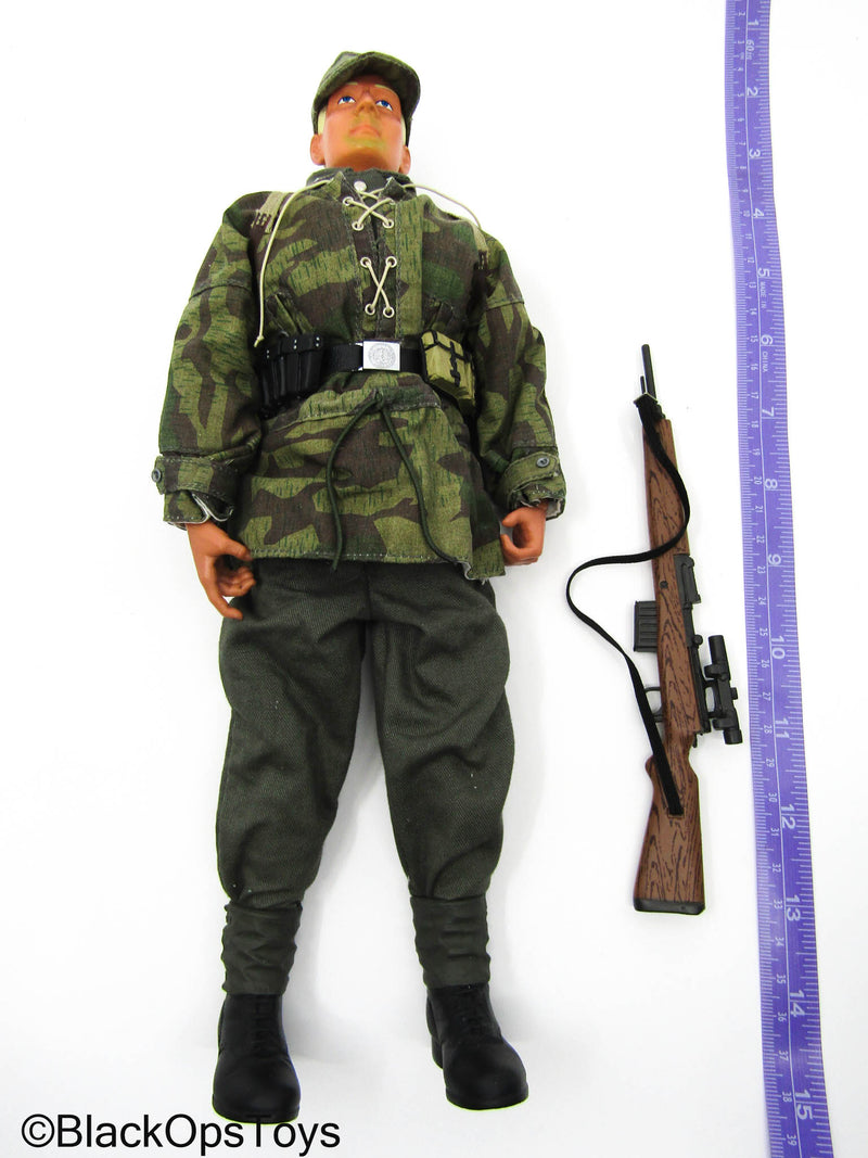 Load image into Gallery viewer, WWII German - Male Base Body w/Complete Uniform &amp; Gear Set
