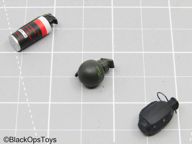 Load image into Gallery viewer, Grenade Set (x3)
