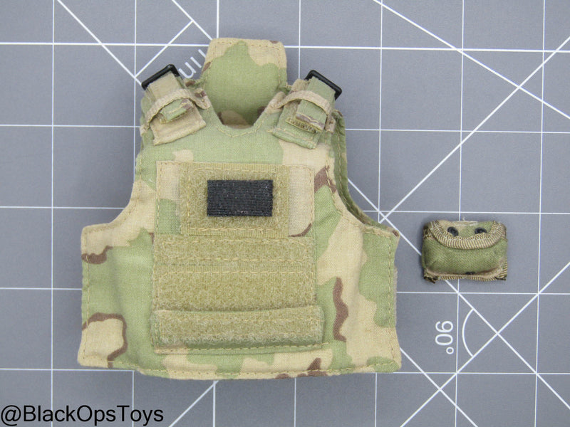 Load image into Gallery viewer, Bam 1/6 3C Desert Camo Plate Carrier Vest w/Pouch (ACE)
