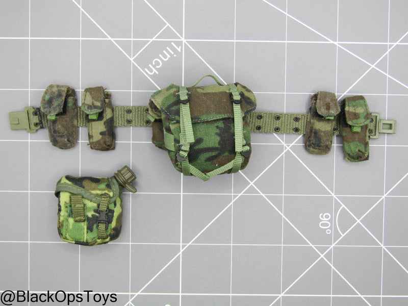 Load image into Gallery viewer, Bam 1/6 OD Green Rivet Belt w/Woodland Camo Pouch Set
