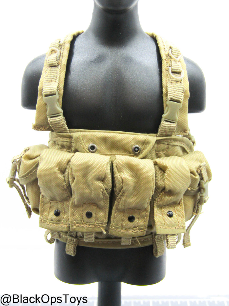 Load image into Gallery viewer, Bam 1/6 Tan Chest Rig (BBI)
