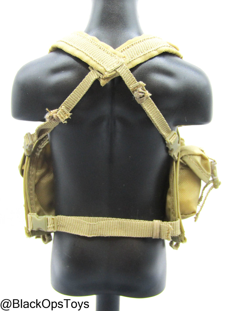 Load image into Gallery viewer, Bam 1/6 Tan Chest Rig (BBI)

