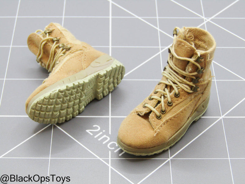 Load image into Gallery viewer, Bam 1/6 Tan Combat Boots (Foot Type) (Barrack Sergeant)
