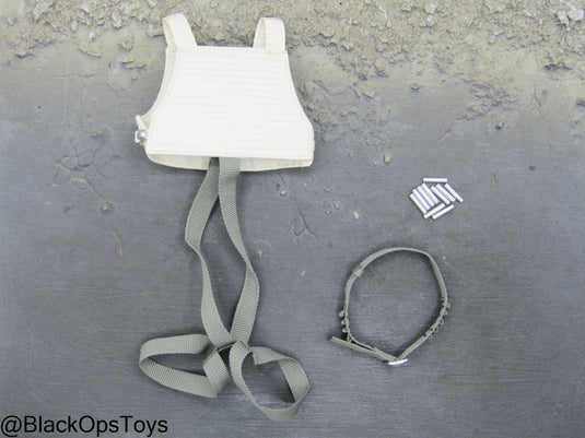 Female Jedi Knight - White Vest w/Belt