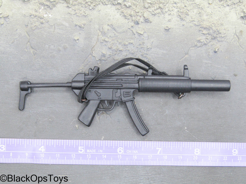 Load image into Gallery viewer, MP5SD Submachine Gun w/Sling &amp; Adjustable Stock

