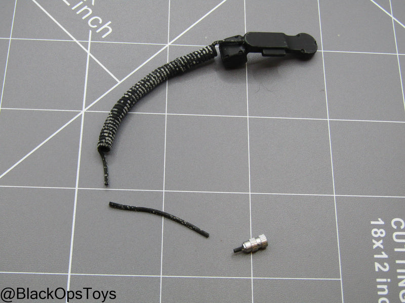 Load image into Gallery viewer, Vietnam SEAL - Radio Pack w/Frame (READ DESC)
