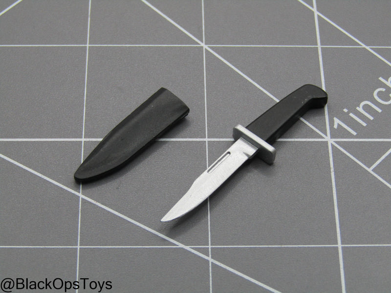 Load image into Gallery viewer, Metal Knife w/Sheath (READ DESC)
