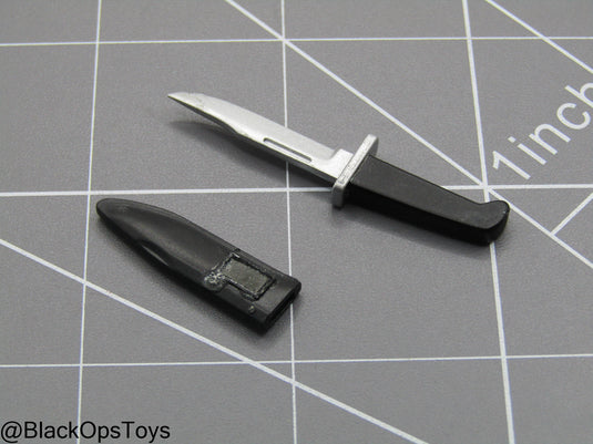Metal Knife w/Sheath (READ DESC)