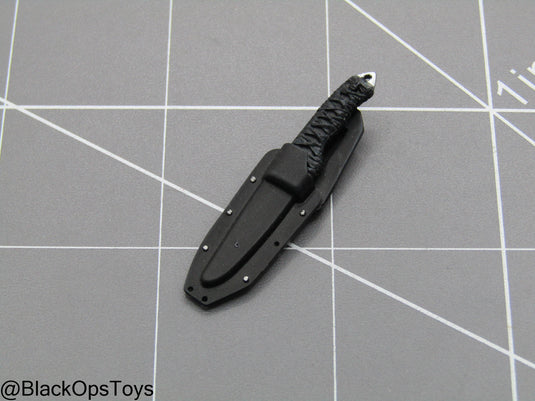 Knife w/Sheath