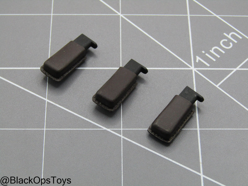 Load image into Gallery viewer, Pistol Magazines w/Mag Holsters (x3)

