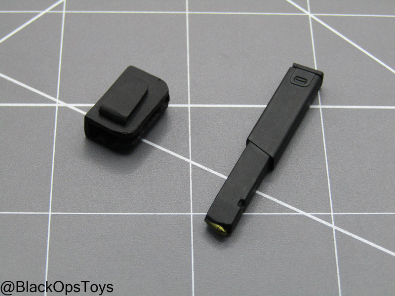 Load image into Gallery viewer, KRISS Vector Stick Magazine w/Mag Holster
