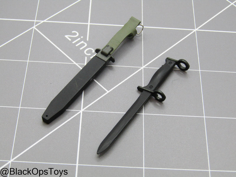 Load image into Gallery viewer, Bam 1/6 British Knife w/Sheath (BBI)
